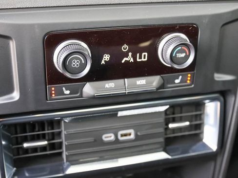 New 2026 GMC Hummer EV 4x4 Crew Cab image 19