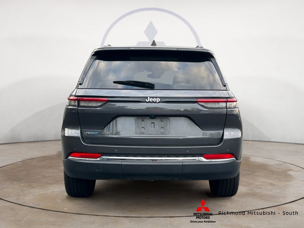 Used 2024 Jeep Grand Cherokee Limited 4xe AWD/4WD image 4