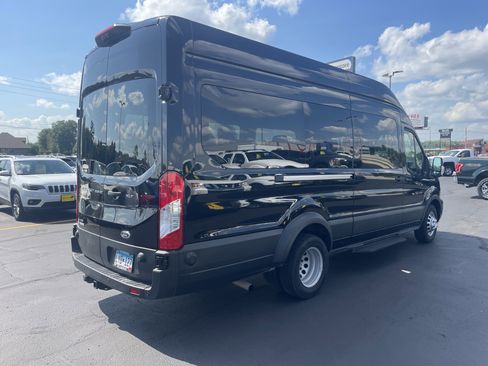 Used 2024 Ford Transit 350 XLT image 8