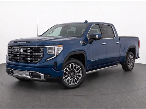 Used 2025 GMC Sierra 1500 Denali Ultimate AWD/4WD image 3