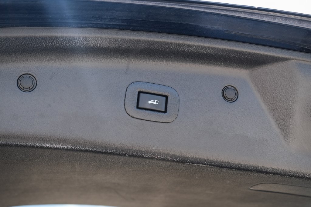 Used 2022 INFINITI QX80 Luxe w/ Cargo Package RWD image 63