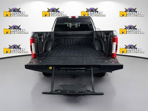 Used 2019 Ford F250 Platinum w/ Platinum Ultimate Package AWD/4WD image 26