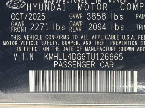 New 2026 Hyundai Elantra SE image 31