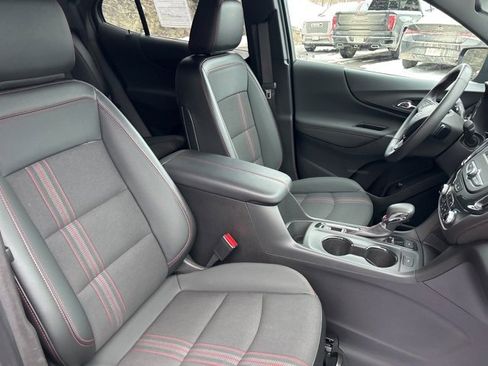 Used 2022 Chevrolet Equinox RS image 8