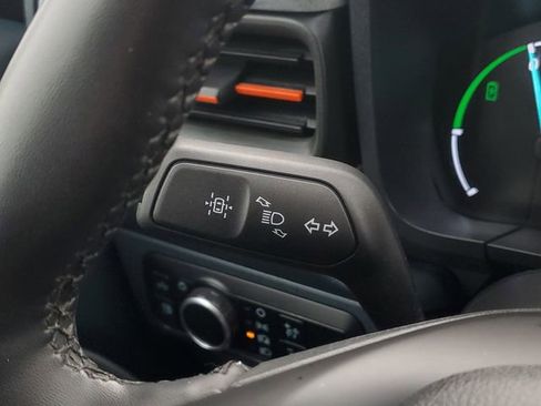 Certified 2024 Ford Maverick XLT w/ XLT Luxury Package image 14