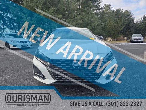 Used 2024 Nissan Altima 2.5 SR image 3