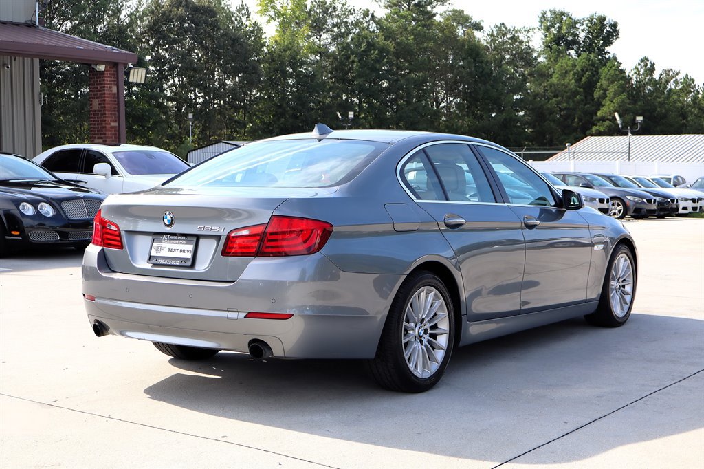 Used 2011 BMW 535i Sedan RWD image 7
