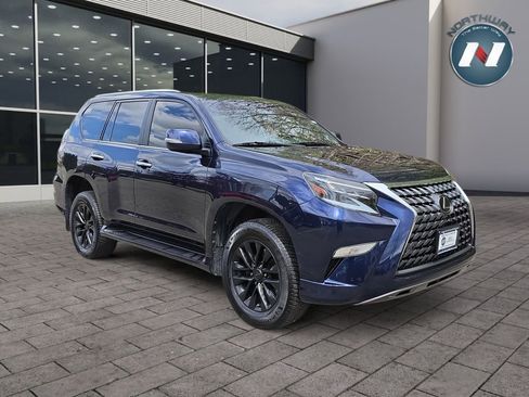 Used 2022 Lexus GX 460 w/ Accessory Package AWD/4WD image 7