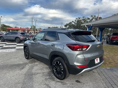 Used 2023 Chevrolet TrailBlazer LT w/ Convenience Package image 43