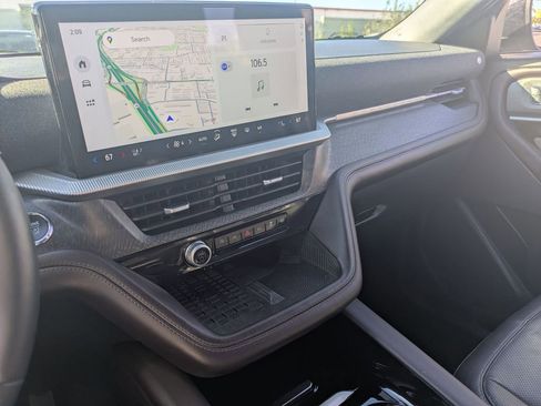 Used 2025 Ford Explorer Platinum w/ LUX Leather Package image 20