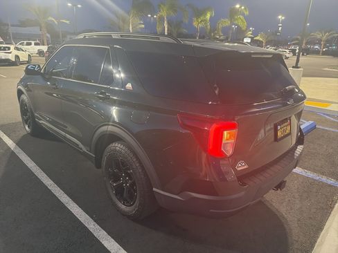 Used 2022 Ford Explorer Timberline image 5