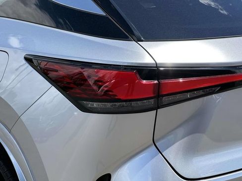 Used 2023 Lexus RX 350 Premium w/ Accessory Package AWD/4WD image 11