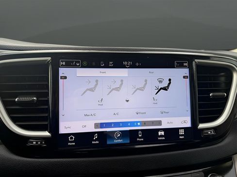 Used 2024 Chrysler Pacifica Touring-L FWD image 20