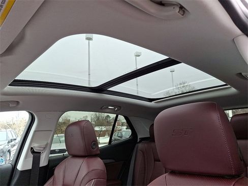 New 2026 Buick Envision Sport Touring image 10