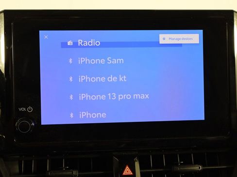 Used 2025 Toyota Corolla LE w/ Convenience Package image 28