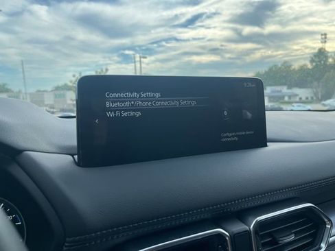 New 2025 MAZDA CX-5 AWD 2.5 S w/ Premium Plus Pkg image 18