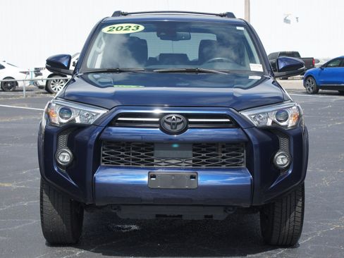 Used 2023 Toyota 4Runner SR5 Premium w/ Moonroof Package AWD/4WD image 25