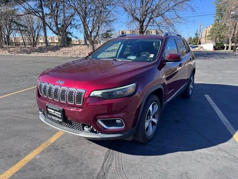 Used 2021 Jeep Cherokee Limited w/ Elite Package AWD/4WD image 3