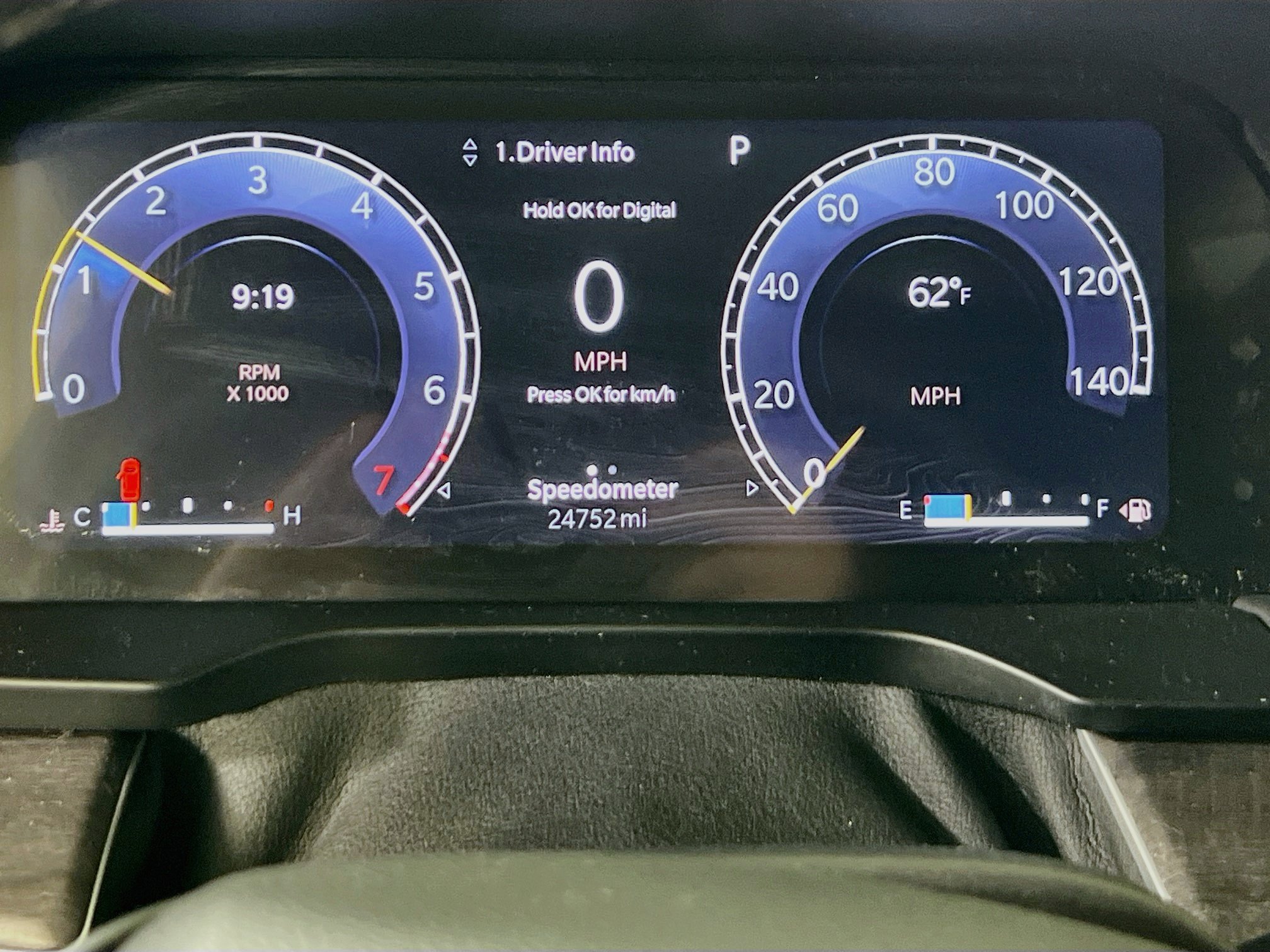 Used 2023 Jeep Grand Cherokee Limited AWD/4WD image 12