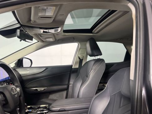 Used 2025 Lexus NX 450h+ AWD w/ Luxury Package image 22