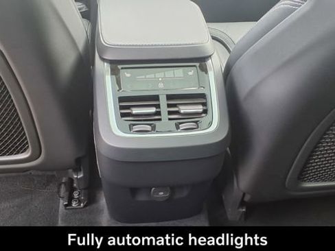 Used 2022 Volvo XC90 T6 Inscription image 22