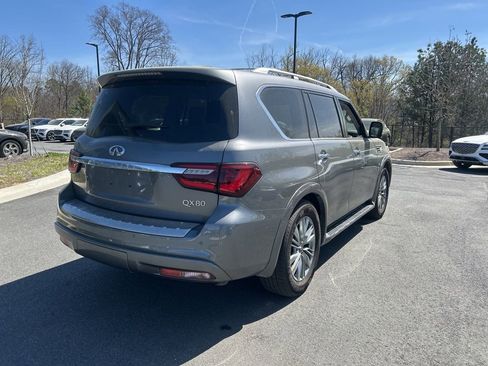 Used 2019 INFINITI QX80 Luxe w/ All-Season Package image 5