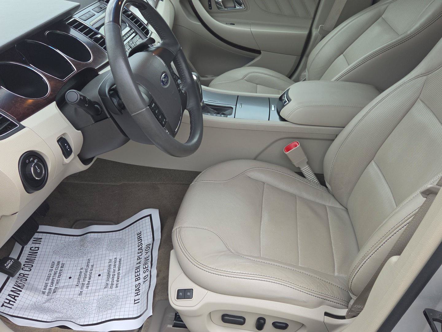 Used 2012 Ford Taurus Limited AWD/4WD image 11