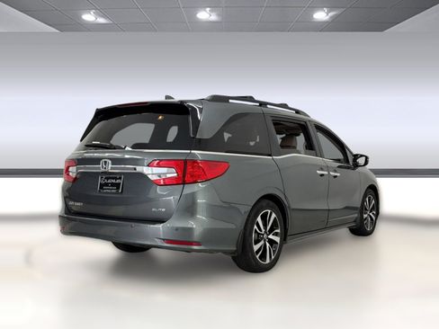 Used 2018 Honda Odyssey Elite image 9