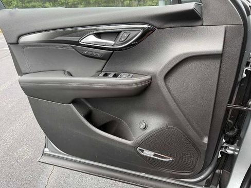 New 2025 Buick Envision Preferred image 17