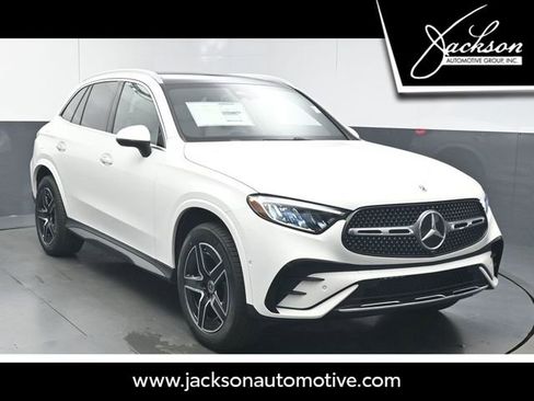 New 2026 Mercedes-Benz GLC 300 image 1