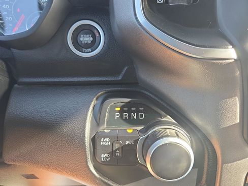 Used 2024 RAM 2500 Big Horn image 30