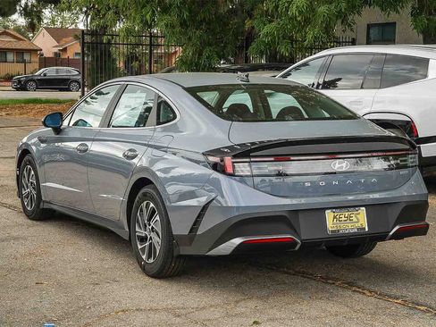 New 2026 Hyundai Sonata Blue image 5