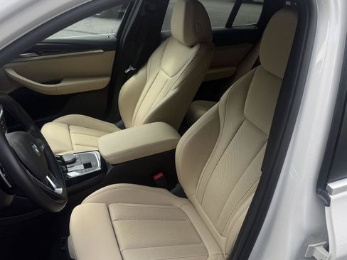 Used 2024 BMW X3 sDrive30i w/ Convenience Package RWD image 41