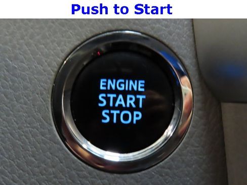 Used 2015 Toyota Highlander Limited image 25