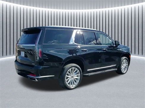Certified 2024 Cadillac Escalade Premium Luxury image 5