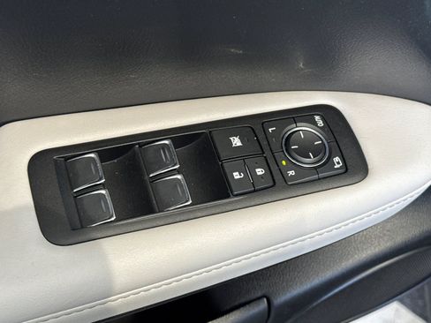 Used 2022 Lexus RX 350 FWD w/ Premium Package image 13