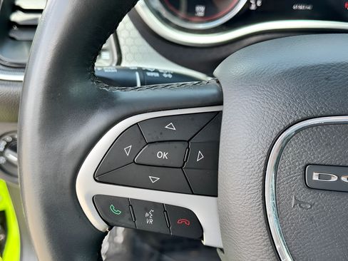 Used 2015 Dodge Challenger R/T Plus RWD image 22