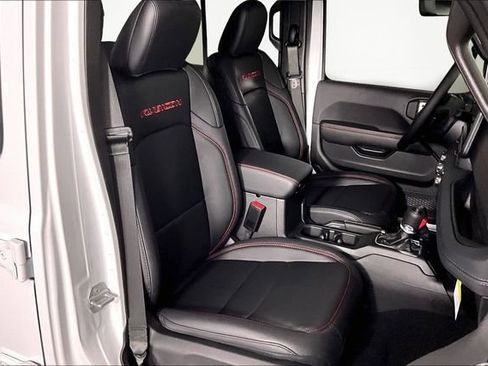 New 2026 Jeep Wrangler Unlimited Rubicon AWD/4WD image 11