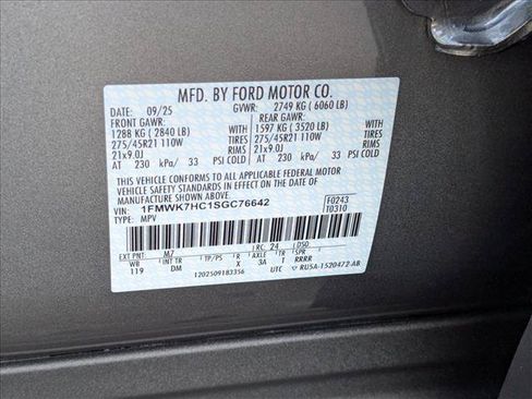 Used 2025 Ford Explorer Platinum w/ Ultimate Package RWD image 15