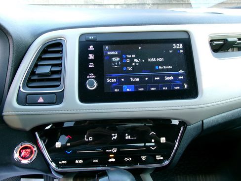 Used 2019 Honda HR-V EX-L image 16