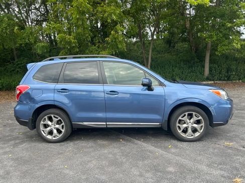 Used 2016 Subaru Forester 2.5i Touring w/ Eyesight & Navigation System AWD/4WD image 2