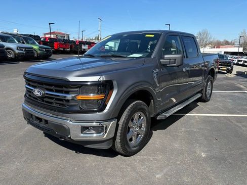 Used 2024 Ford F150 XLT w/ Mobile Office Package image 7