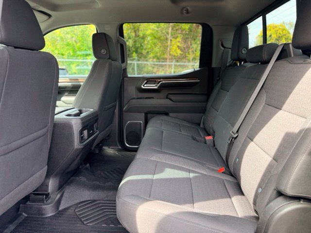 Used 2023 Chevrolet Silverado 1500 RST AWD/4WD image 27