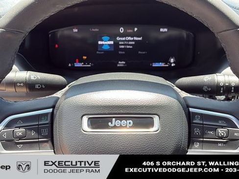 Used 2023 Jeep Compass High Altitude AWD/4WD image 12
