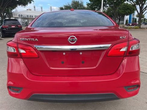 Used 2018 Nissan Sentra SV image 6