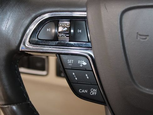 Used 2020 Lincoln Navigator L Reserve w/ Luxury Package AWD/4WD image 41