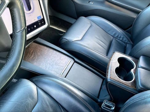 Used 2017 Tesla Model S 75 image 14