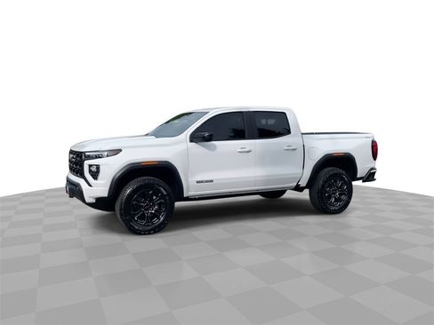 New 2025 GMC Canyon Elevation w/ Convenience Package image 4
