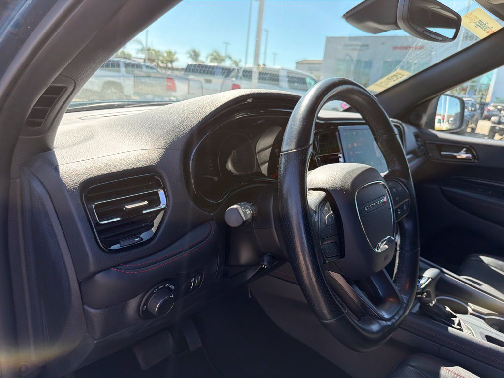 Used 2025 Dodge Durango GT AWD/4WD image 14