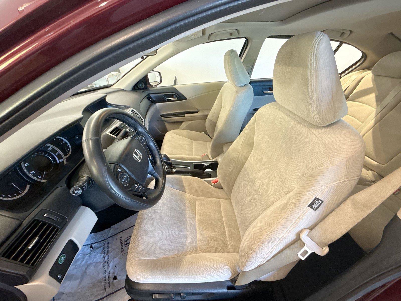 Used 2014 Honda Accord EX image 13